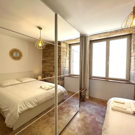 La Maison Des Ducs - Avec Terrasse - Coeur De Apartamento Dijon