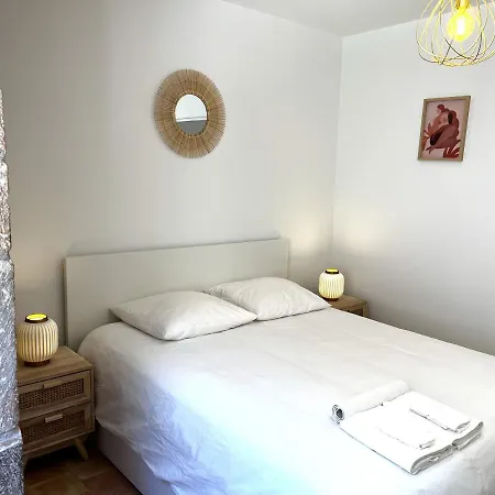 La Maison Des Ducs - Avec Terrasse - Coeur De Apartamento